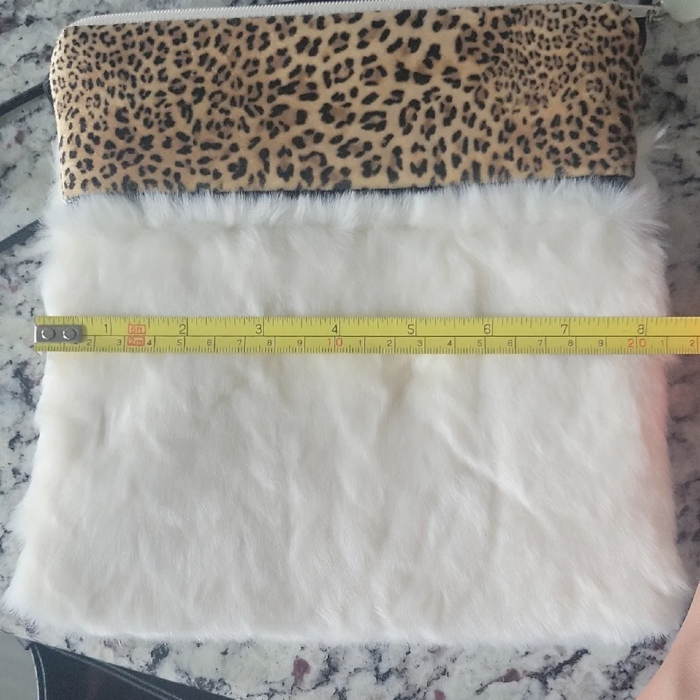 Handmade chic crossbody